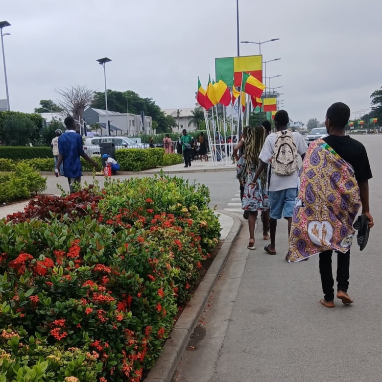 Les agents commerciaux de SIGIF Bénin en pleine prospection à l’occasion des 66 ans de l’indépendance du Bénin